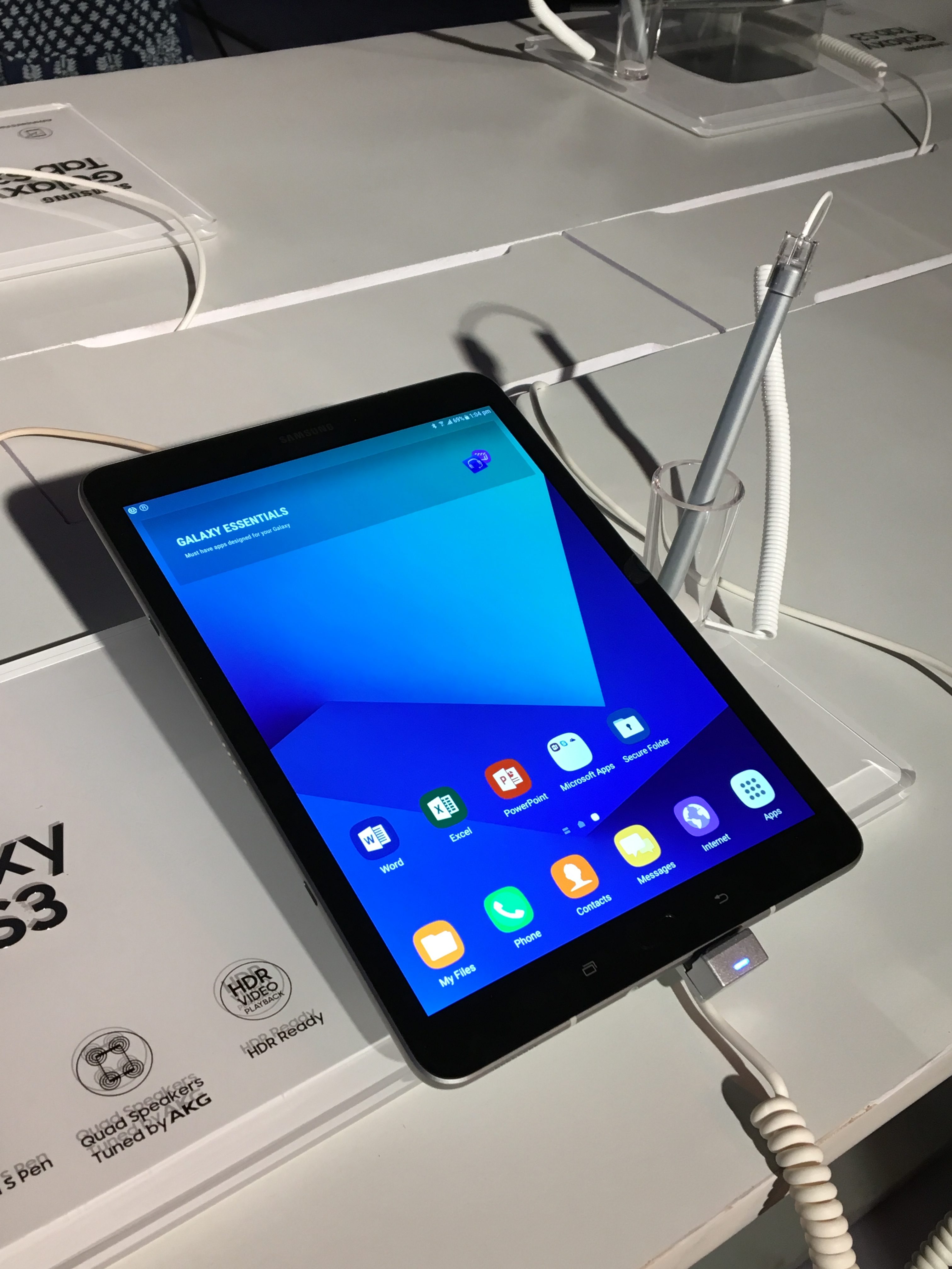 Samsung Launches Galaxy Tab S3 in India at 47990 INR | GizmoManiacs