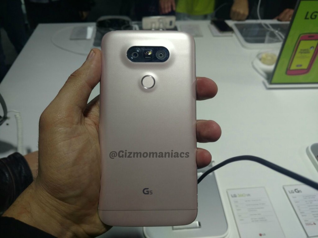 LG G5 with 5.3-inch Quad HD always-on display and hardware expansion ...
