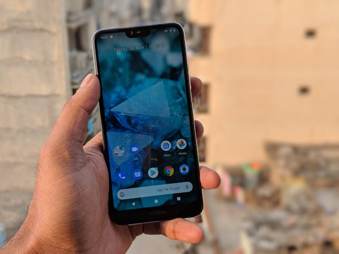 00100dPORTRAIT_00100_BURST20181130160151418_COVER-min