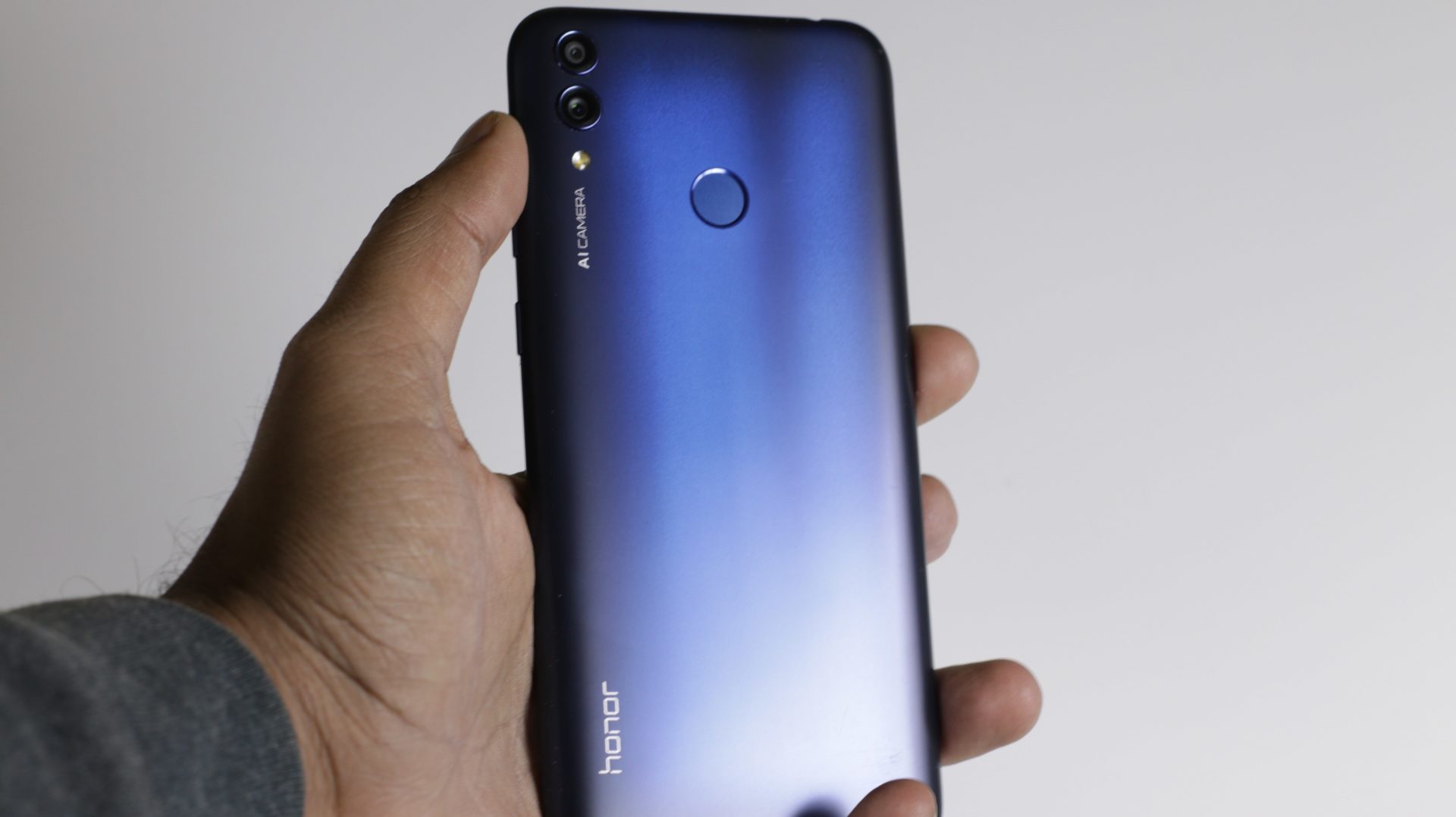 Honor 8c замена задней крышки